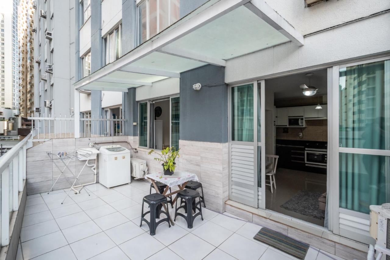 Em Frente Ao Shopping Atlantico! Com Sacada, Garagem E Ar Condicionado Apartman Balneário Camboriú Kültér fotó